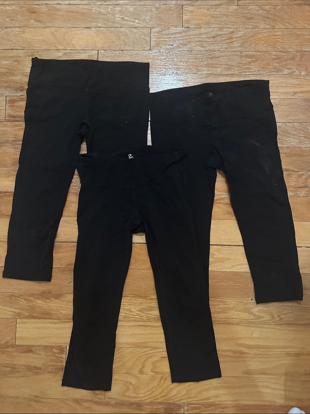 Set of 3 GAP Black Crop Yoga Pants - Medium